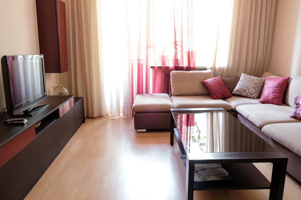 Apartment On Hanrapetutyan Street Γιερεβάν Εξωτερικό φωτογραφία