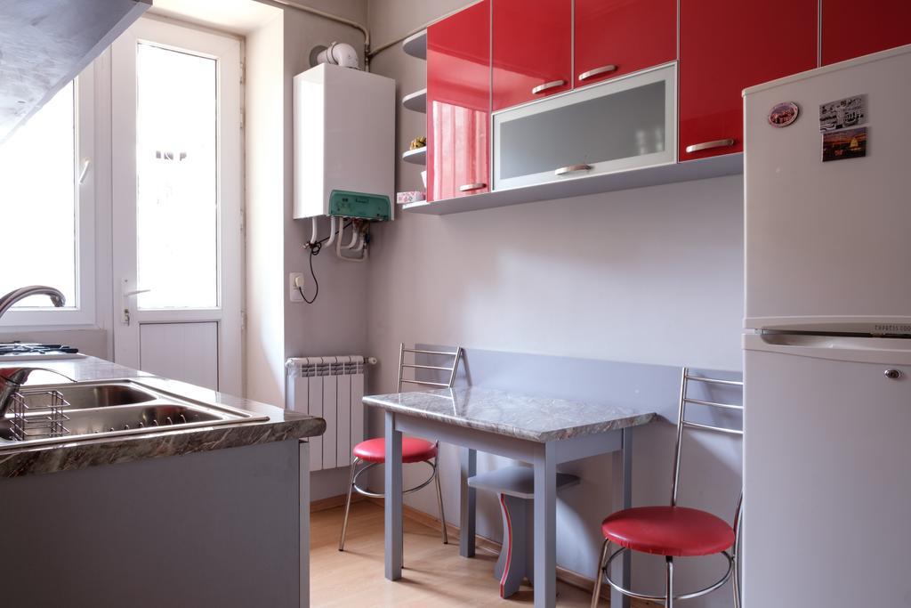Apartment On Hanrapetutyan Street Γιερεβάν Εξωτερικό φωτογραφία