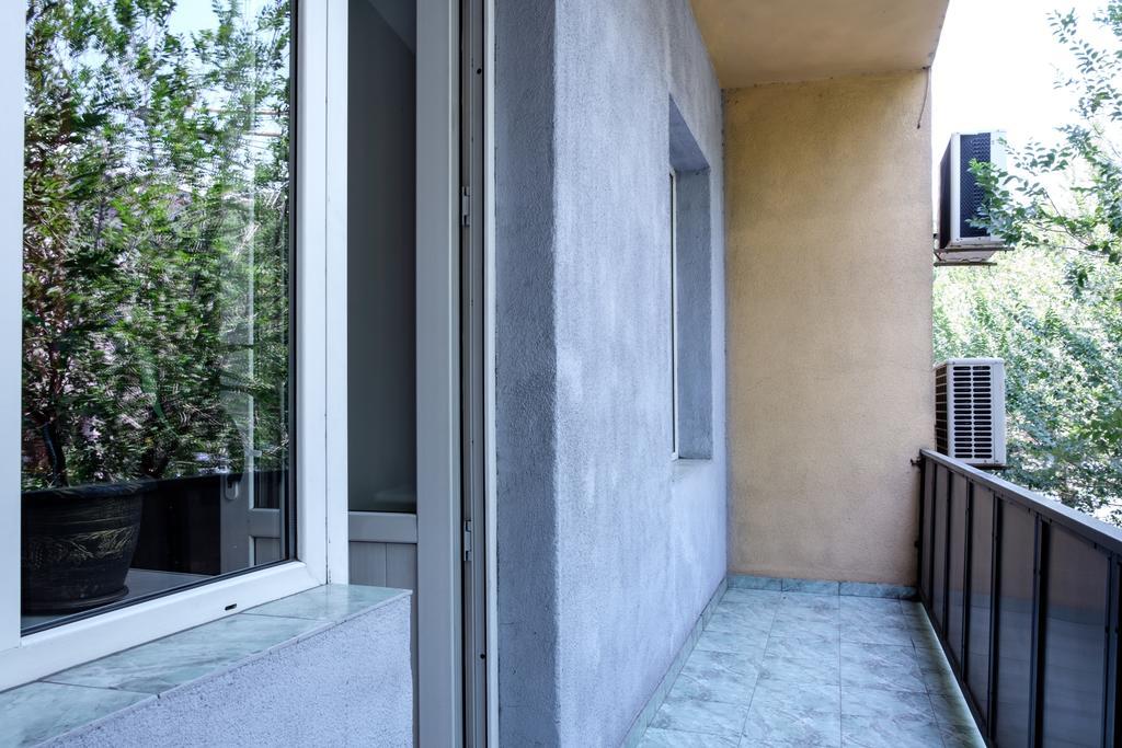 Apartment On Hanrapetutyan Street Γιερεβάν Εξωτερικό φωτογραφία